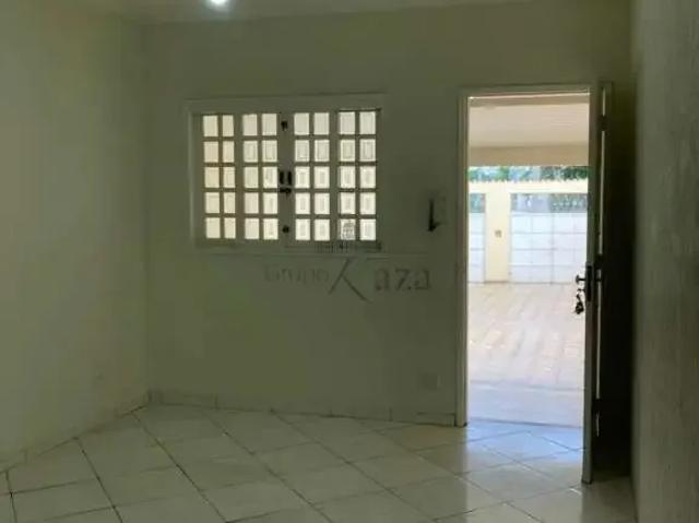 Casa venda em Região Imediata de São José dos Campos, Região Metropolitana do Vale do Paraíba e Litoral Norte