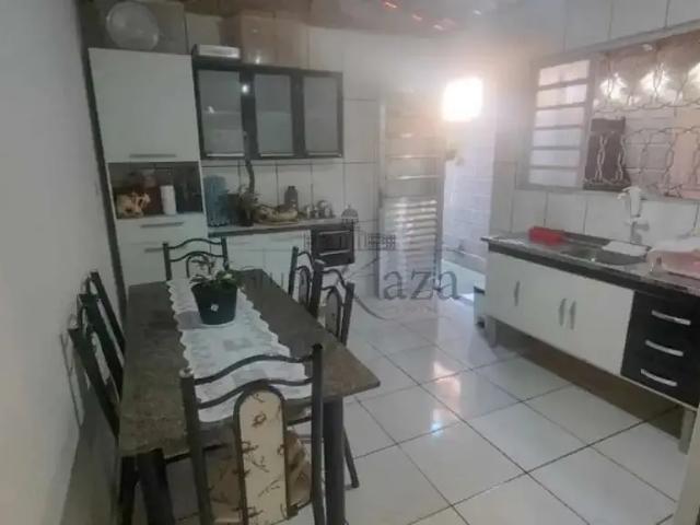 Casa venda em Região Imediata de São José dos Campos, Região Metropolitana do Vale do Paraíba e Litoral Norte