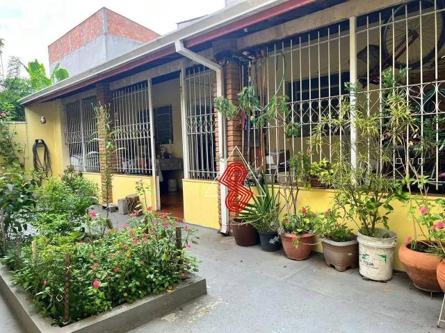 Casa venda em Região Imediata de São José dos Campos, Região Metropolitana do Vale do Paraíba e Litoral Norte