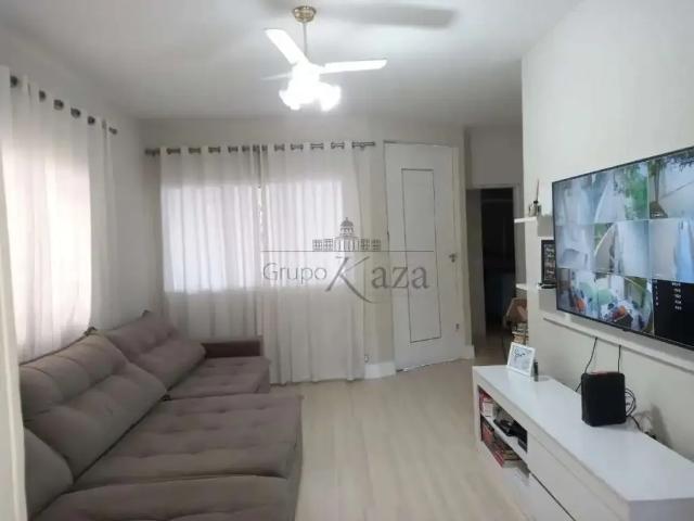 Casa venda em Região Imediata de São José dos Campos, Região Metropolitana do Vale do Paraíba e Litoral Norte