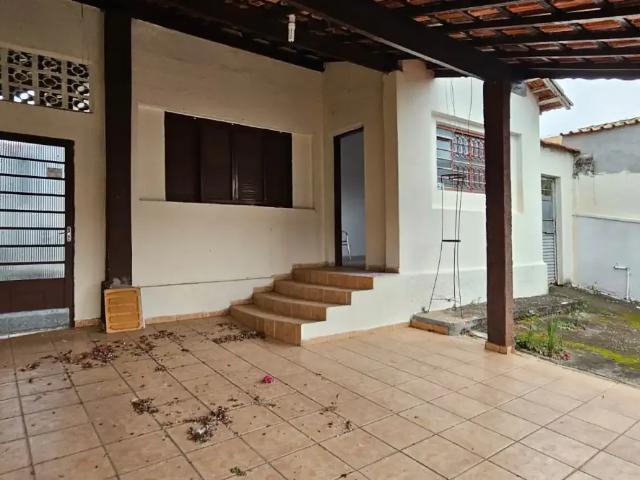 Casa venda em Região Imediata de São José dos Campos, Região Metropolitana do Vale do Paraíba e Litoral Norte