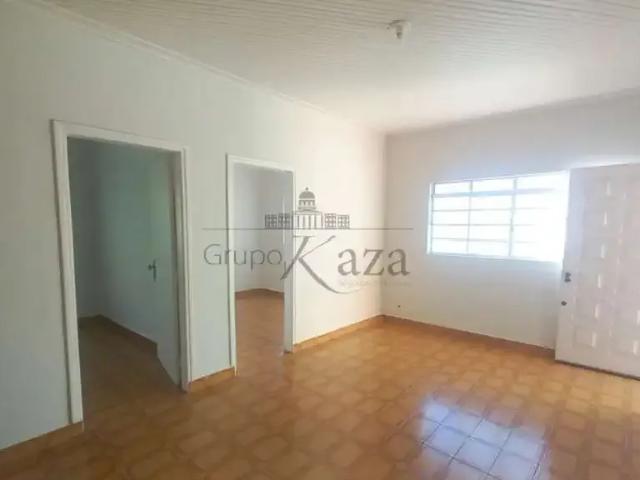 Casa venda em Região Imediata de São José dos Campos, Região Metropolitana do Vale do Paraíba e Litoral Norte