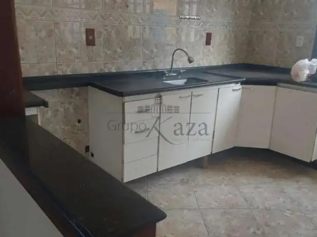 Casa venda em Região Imediata de São José dos Campos, Região Metropolitana do Vale do Paraíba e Litoral Norte