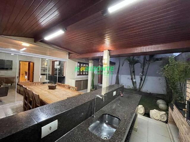 Casa venda em Região Imediata de São José dos Campos, Região Metropolitana do Vale do Paraíba e Litoral Norte