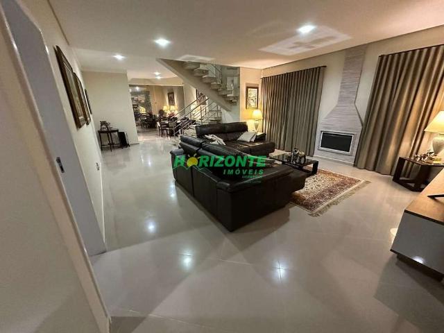 Casa venda em Região Imediata de São José dos Campos, Região Metropolitana do Vale do Paraíba e Litoral Norte