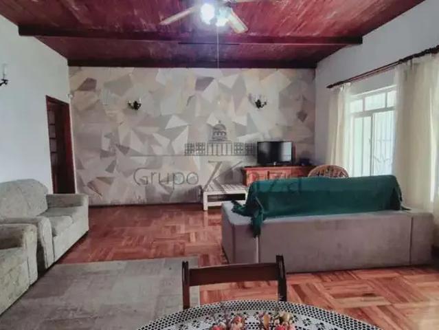 Casa venda em Região Imediata de São José dos Campos, Região Metropolitana do Vale do Paraíba e Litoral Norte