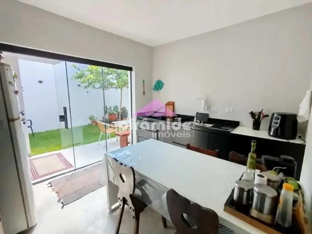 Casa venda em Região Imediata de São José dos Campos, Região Metropolitana do Vale do Paraíba e Litoral Norte