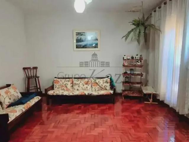 Casa venda em Região Imediata de São José dos Campos, Região Metropolitana do Vale do Paraíba e Litoral Norte