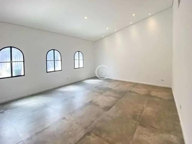 Casa venda em Região Imediata de São José dos Campos, Região Metropolitana do Vale do Paraíba e Litoral Norte