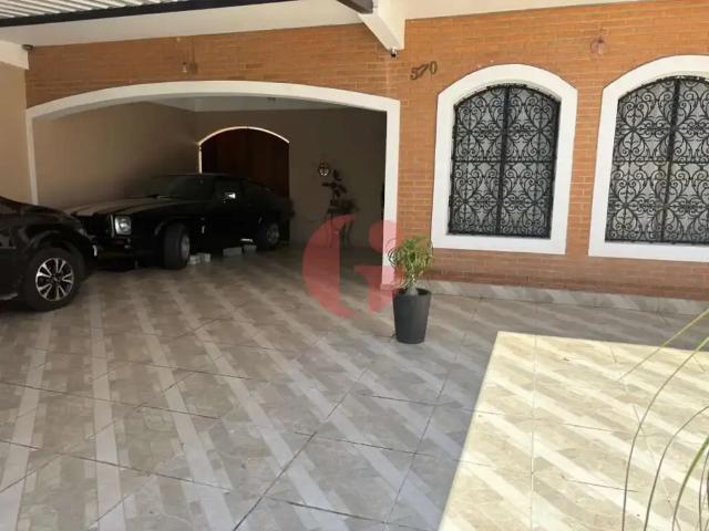 Casa venda em Região Imediata de São José dos Campos, Região Metropolitana do Vale do Paraíba e Litoral Norte