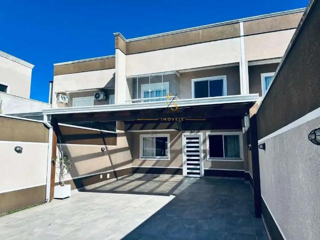 Casa venda em Costeira, São José dos Pinhais