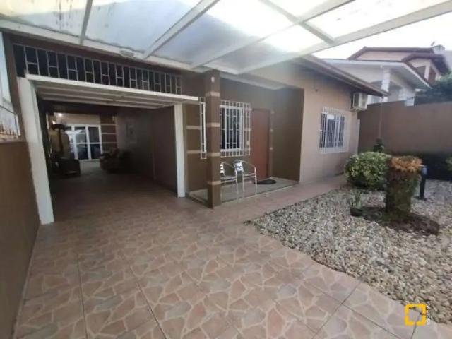 Casa venda em Região Geográfica Imediata de Florianópolis, São José