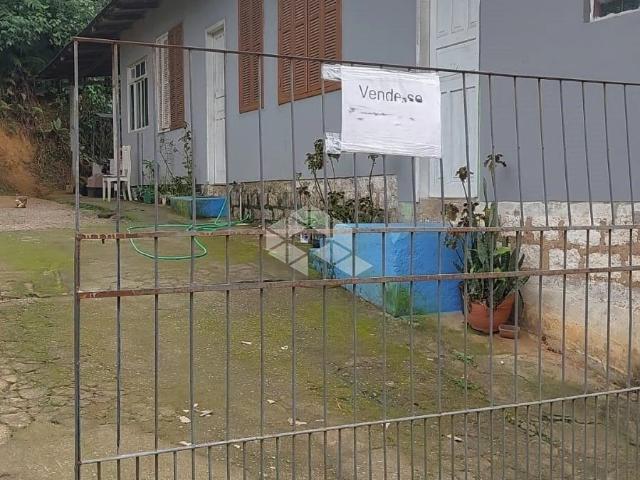 Casa venda em Kobrasol, São José