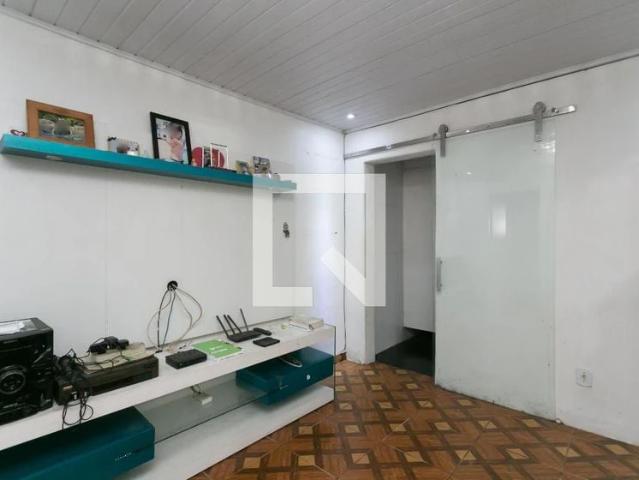 Casa venda em Vila Carmosina, São Paulo