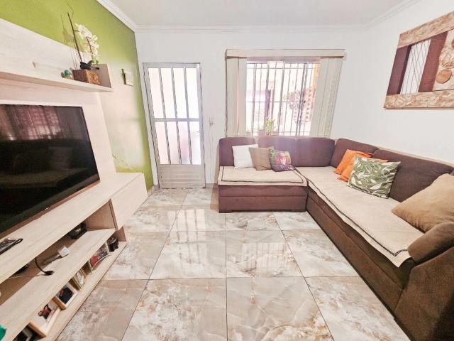 Casa venda em Vila Carmosina, São Paulo