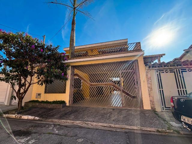 Casa venda em Jardim Myrna, São Paulo