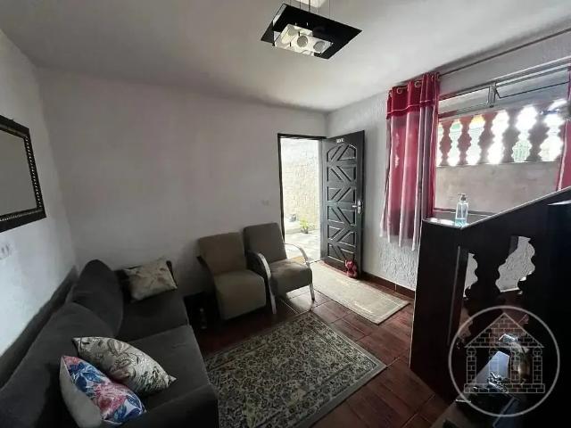 Casa venda em Jardim Myrna, São Paulo