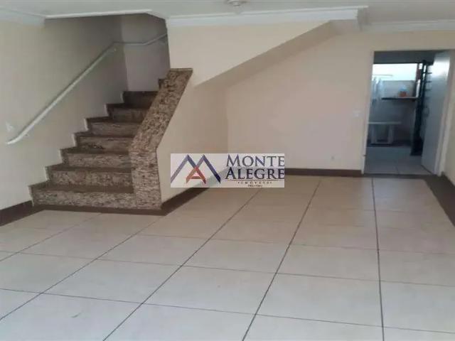 Casa venda em Jardim Itacolomi, São Paulo