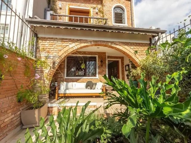 Casa venda em Vila Mariana, São Paulo