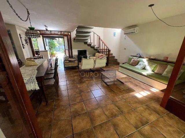 Casa venda em Região Imediata de Caraguatatuba-Ubatuba-São Sebastião, Região Metropolitana do Vale do Paraíba e Litoral Norte