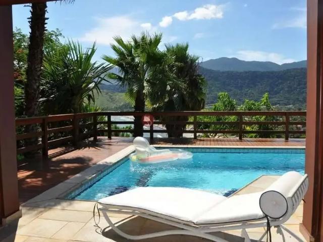 Casa venda em Região Imediata de Caraguatatuba-Ubatuba-São Sebastião, Região Metropolitana do Vale do Paraíba e Litoral Norte
