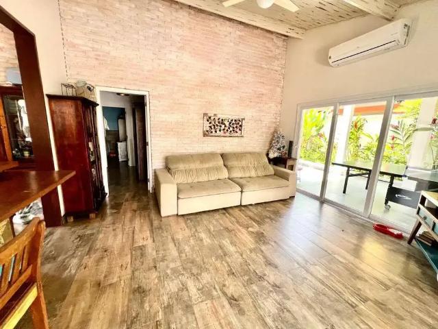 Casa venda em Região Imediata de Caraguatatuba-Ubatuba-São Sebastião, Região Metropolitana do Vale do Paraíba e Litoral Norte