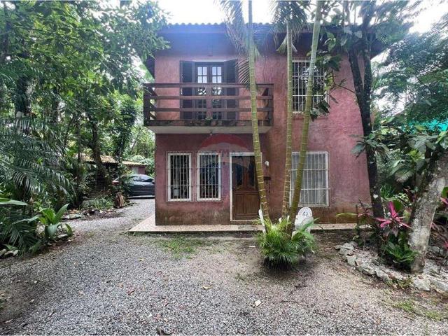 Casa venda em Camburi, São Sebastião