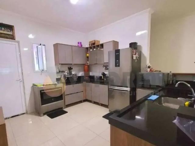 Casa venda em Região Imediata de Caraguatatuba-Ubatuba-São Sebastião, Região Metropolitana do Vale do Paraíba e Litoral Norte