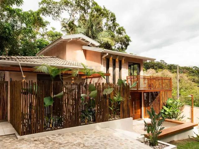 Casa venda em Região Imediata de Caraguatatuba-Ubatuba-São Sebastião, Região Metropolitana do Vale do Paraíba e Litoral Norte