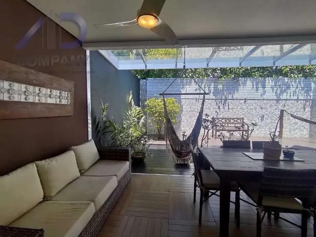Casa venda em Região Imediata de Caraguatatuba-Ubatuba-São Sebastião, Região Metropolitana do Vale do Paraíba e Litoral Norte
