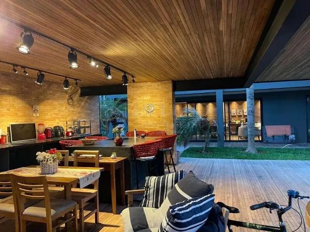Casa venda em Região Imediata de Caraguatatuba-Ubatuba-São Sebastião, Região Metropolitana do Vale do Paraíba e Litoral Norte