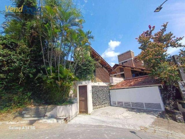 Casa venda em São Sebastião