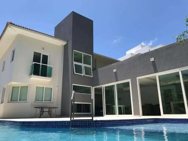 Casa venda em Região Geográfica Imediata de Salvador, Região Metropolitana de Salvador