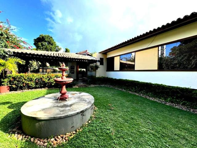 Casa venda em Região Geográfica Imediata de Salvador, Região Metropolitana de Salvador