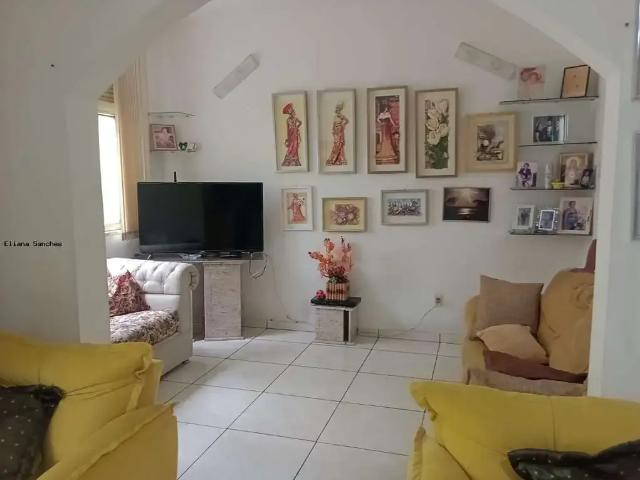 Casa venda em Região Geográfica Imediata de Salvador, Região Metropolitana de Salvador