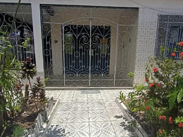 Casa venda em Região Geográfica Imediata de Salvador, Região Metropolitana de Salvador