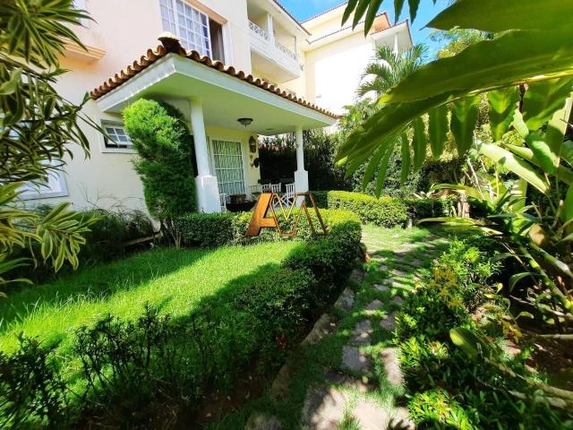 Casa venda em Região Geográfica Imediata de Salvador, Região Metropolitana de Salvador