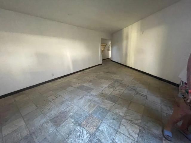 Casa venda em Região Geográfica Imediata de Salvador, Região Metropolitana de Salvador