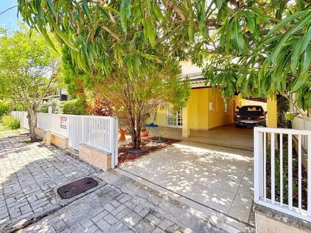 Casa venda em Região Geográfica Imediata de Salvador, Região Metropolitana de Salvador