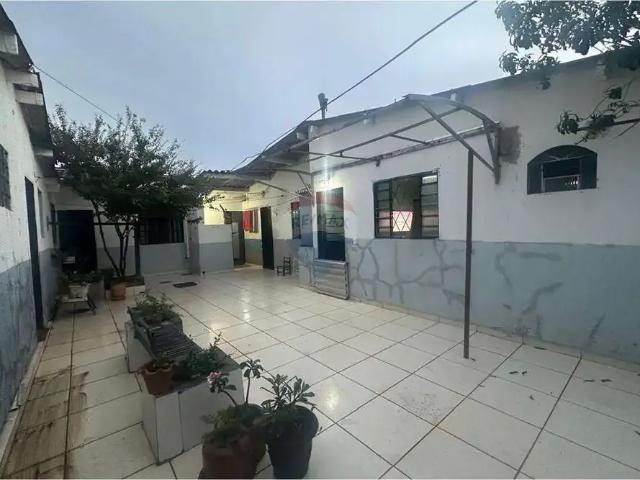 Casa venda em Região Geográfica Imediata do Distrito Federal, Região Integrada de Desenvolvimento do Distrito Federal e Entorno