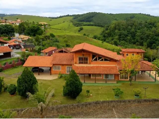 Casa venda em Região Imediata de São José dos Campos, Região Metropolitana do Vale do Paraíba e Litoral Norte