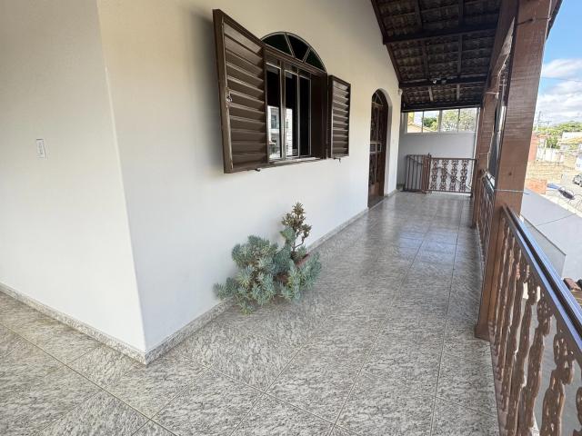 Casa venda em Santa Luzia, Região Geográfica Intermediária de Belo Horizonte