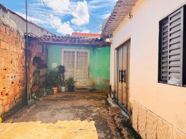 Casa venda em Santa Maria, Região Geográfica Intermediária do Distrito Federal