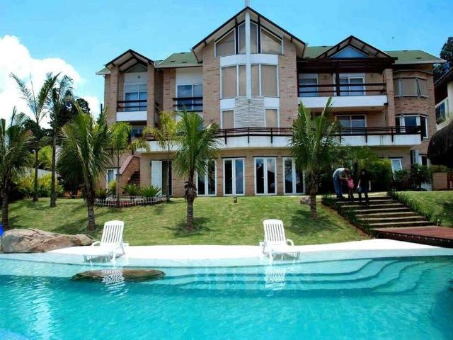 Casa venda em Santana de Parnaíba