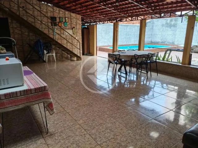 Casa venda em Santana do Paraíso, Região Geográfica Intermediária de Ipatinga