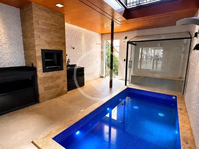 Casa venda em Santana do Paraíso, Região Geográfica Intermediária de Ipatinga