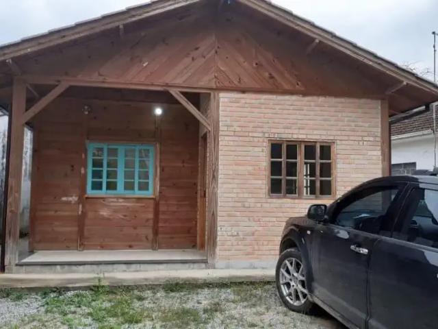 Casa venda em Santo Amaro da Imperatriz