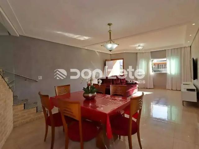 Casa venda em Jardim Nice, Santo André