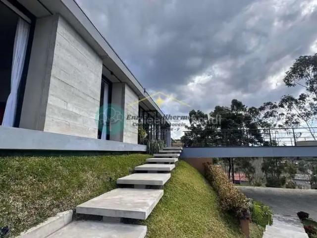 Casa venda em Região Imediata de Taubaté-Pindamonhangaba, Região Metropolitana do Vale do Paraíba e Litoral Norte