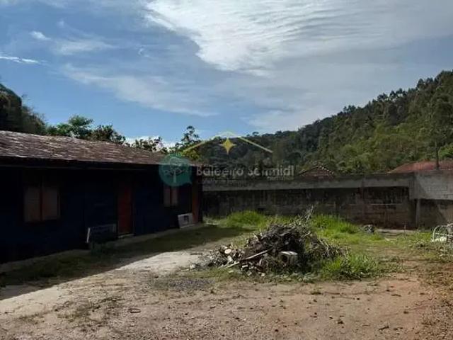 Casa venda em Região Imediata de Taubaté-Pindamonhangaba, Região Metropolitana do Vale do Paraíba e Litoral Norte
